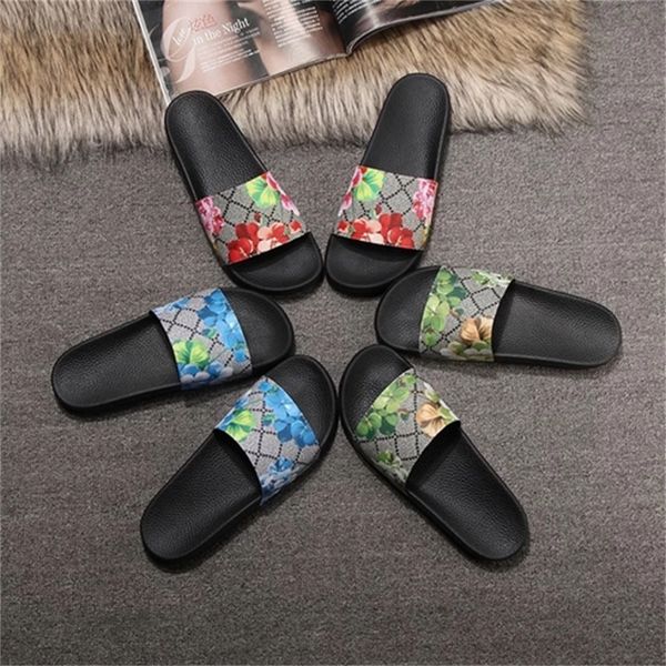 30% off 2022 new summer shoes luxury designer open toe flat mules slippers glitter bling stud sandals women slides 34-45 size, Black
30% off 2022 new summer shoes luxury designer open toe flat mules slippers glitter bling stud sandals women slides 34-45 size, Black
