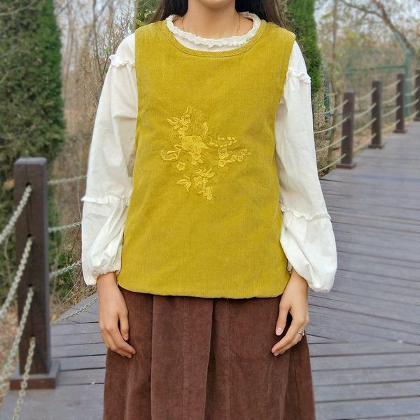 women's vests johnature embroidery corduroy vest women's winter coats pullover solid color plus cotton 2022 autumn vintage women, Black;white
women's vests johnature embroidery corduroy vest women's winter coats pullover solid color plus cotton 2022 autumn vintage women, Black;white