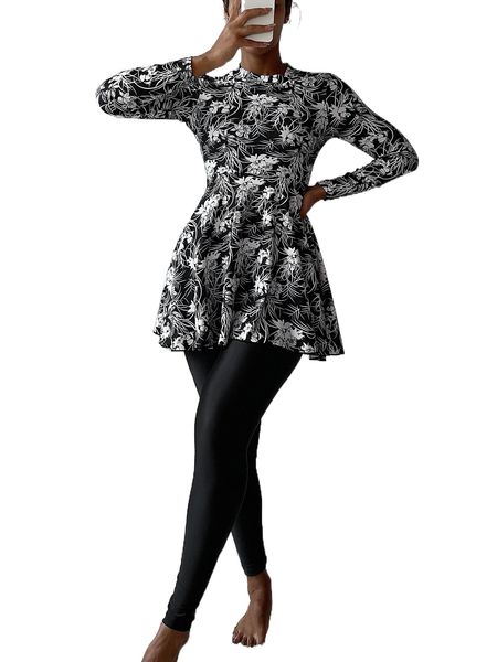 f.loral print h.igh n.eck bikini swimsuit f5vr#, White;black
f.loral print h.igh n.eck bikini swimsuit f5vr#, White;black