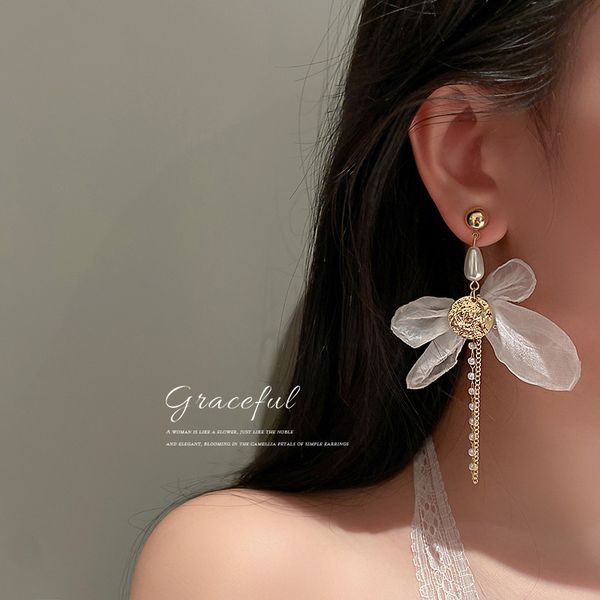 925 silver needle korean exaggerated earrings female pearl tassel organza bow stud earrings eardrop graceful, Golden
925 silver needle korean exaggerated earrings female pearl tassel organza bow stud earrings eardrop graceful, Golden