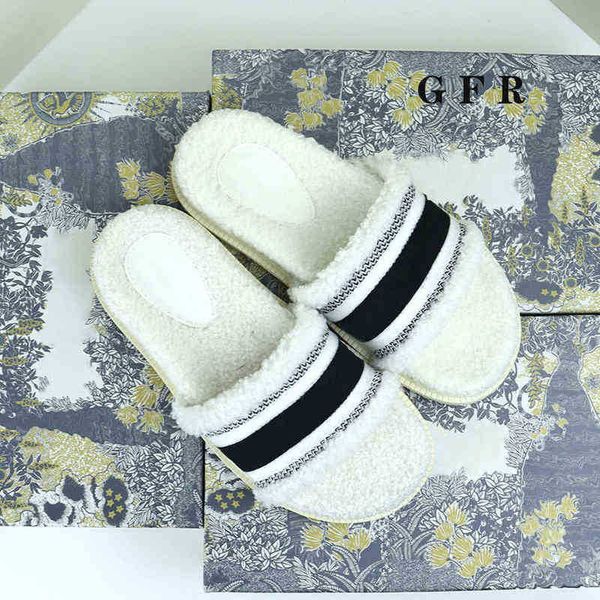 fashion women wool sandals selling slippers woman slipper shoes autumn winter slides sandal size 35-41 by shoe008 01, Black
fashion women wool sandals selling slippers woman slipper shoes autumn winter slides sandal size 35-41 by shoe008 01, Black
