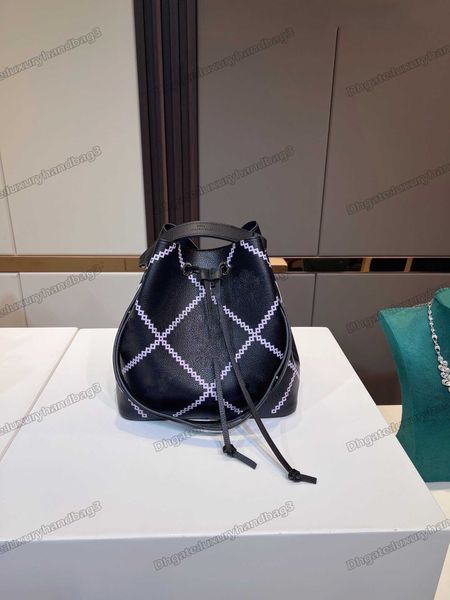 women designers neonoe bucket bag black white long shoulder strap cross body diamond stripe pattern hobo luxurys bags neo noe
women designers neonoe bucket bag black white long shoulder strap cross body diamond stripe pattern hobo luxurys bags neo noe
