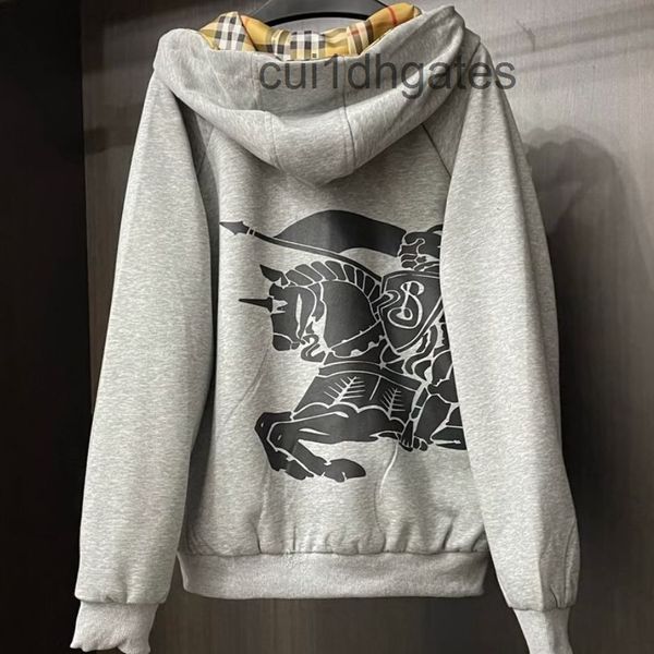 2022 brand classic hoodie coats new spring men's printed battle horse, kwai hood, jacket, spirit, boy, quick m, Black;brown
2022 brand classic hoodie coats new spring men's printed battle horse, kwai hood, jacket, spirit, boy, quick m, Black;brown