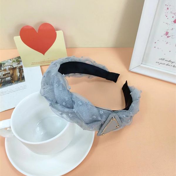 p19 8color designer letters printed gauze headband for women girls fashion hair hoop outdoor sports headwrap head accessories, Silver
p19 8color designer letters printed gauze headband for women girls fashion hair hoop outdoor sports headwrap head accessories, Silver