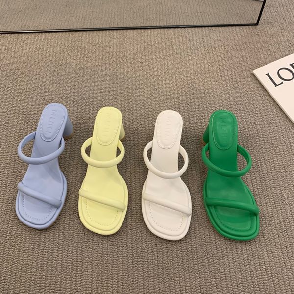 2022 sandal summer open toe women slipper fashion female outdoor thick heel sandal slip on beach slides pumps, Black
2022 sandal summer open toe women slipper fashion female outdoor thick heel sandal slip on beach slides pumps, Black