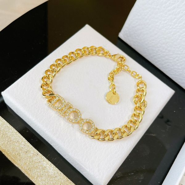 c woman designer bracelets d metal link pearl bracelets ladies chain fashion jewelry luxury with letters ddd, Black
c woman designer bracelets d metal link pearl bracelets ladies chain fashion jewelry luxury with letters ddd, Black