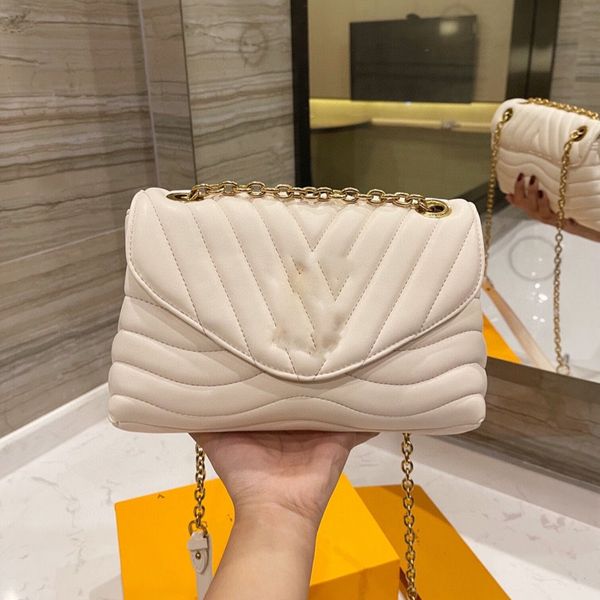niche design bag ob18 women's summer 2022 new light luxury brand high-grade texture crocodile pattern one-shoulder hand-held hourglass 
niche design bag ob18 women's summer 2022 new light luxury brand high-grade texture crocodile pattern one-shoulder hand-held hourglass