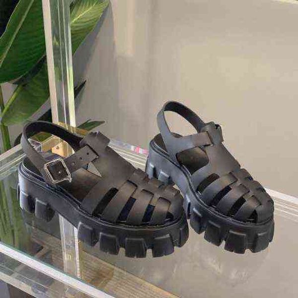 brand design women sandals platform ladies shoes women buckle strap 2022 summer fashion designer female sandalias mujer 35-43 y220622, Black
brand design women sandals platform ladies shoes women buckle strap 2022 summer fashion designer female sandalias mujer 35-43 y220622, Black