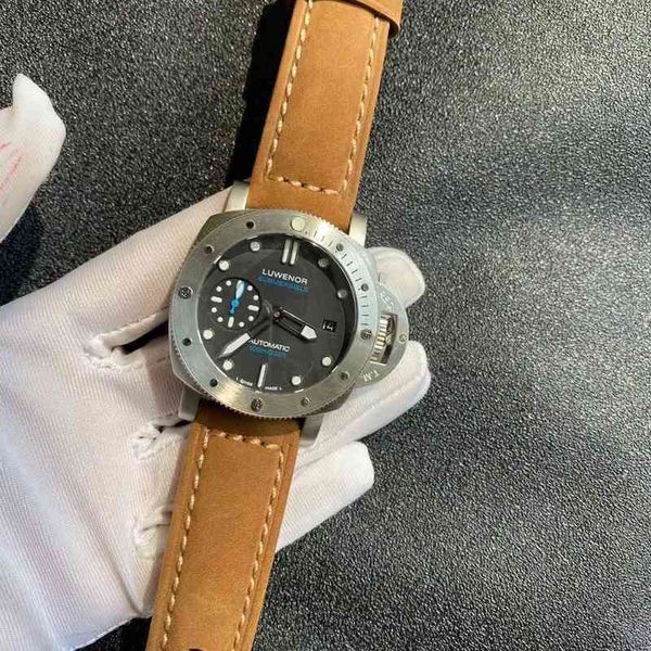 super diving luminous seagull watch movement fully automatic mechanical men's swimming sapphire leather, Slivery;brown
super diving luminous seagull watch movement fully automatic mechanical men's swimming sapphire leather, Slivery;brown