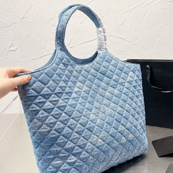 2022 lou shopping armpit bags quilting leather plaid designer handbags for ladies shoulder composite bag multi color fashion bags large and
2022 lou shopping armpit bags quilting leather plaid designer handbags for ladies shoulder composite bag multi color fashion bags large and