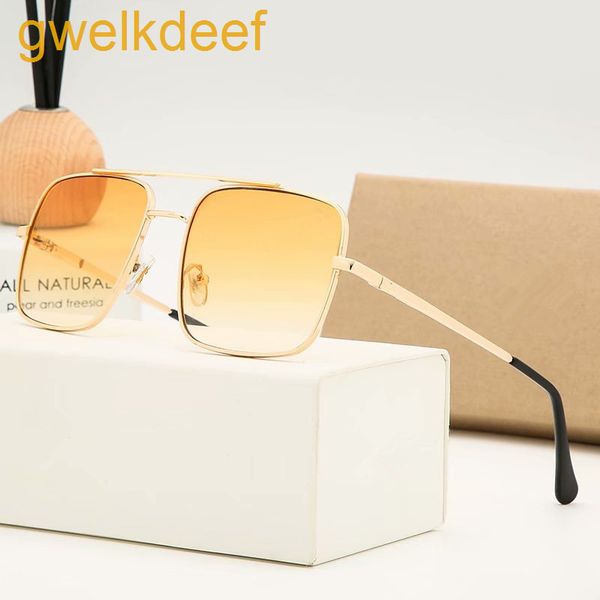 2021 women fashion branded sunglass for womens luxury digner sunglass brand mens stylish oversize square shad glasss polarized eyeglass, White;black
2021 women fashion branded sunglass for womens luxury digner sunglass brand mens stylish oversize square shad glasss polarized eyeglass, White;black