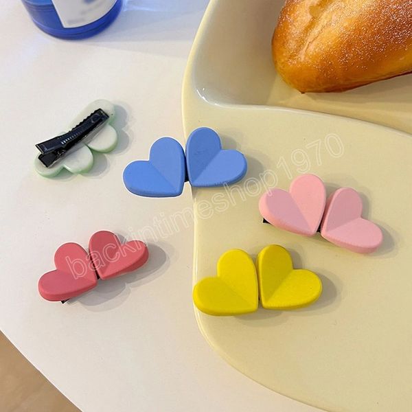 korean children's candy color love heart hairpin little girl bangs clips for kids hair accessories, Slivery;white
korean children's candy color love heart hairpin little girl bangs clips for kids hair accessories, Slivery;white