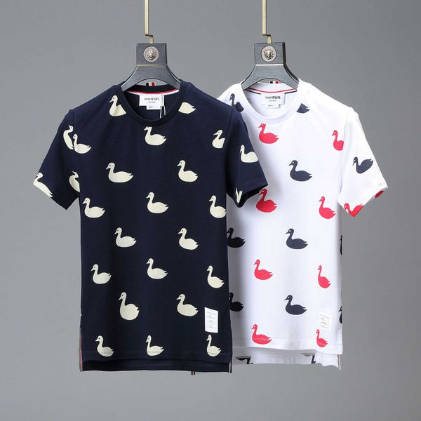 thom brun new tb short sleeve summer round neck duckling print t-shirt, White;black
thom brun new tb short sleeve summer round neck duckling print t-shirt, White;black