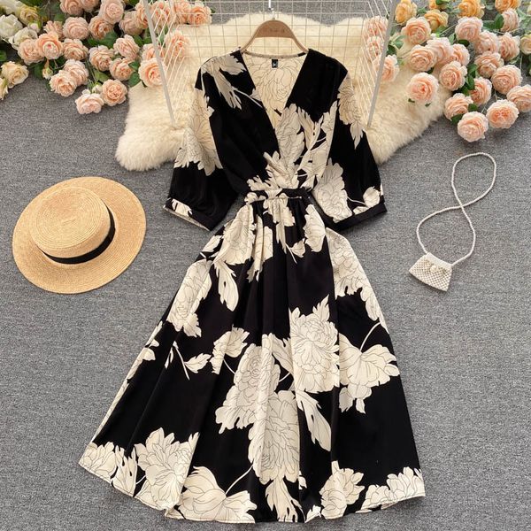aibeautyer summer a line v neck floral print lady full dress casual single breasted chiffon pullover women dresses 220516, Black;gray
aibeautyer summer a line v neck floral print lady full dress casual single breasted chiffon pullover women dresses 220516, Black;gray