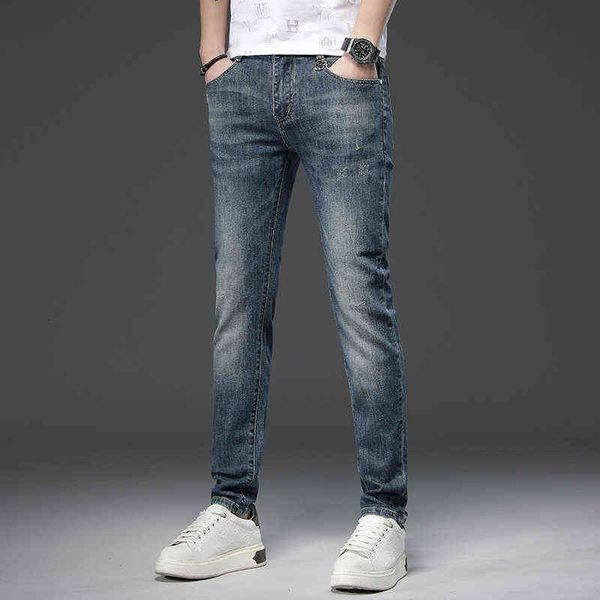 spring 2022 and summer men's light color boutique simple medium waist micro elastic small straight jeans081c, Blue
spring 2022 and summer men's light color boutique simple medium waist micro elastic small straight jeans081c, Blue