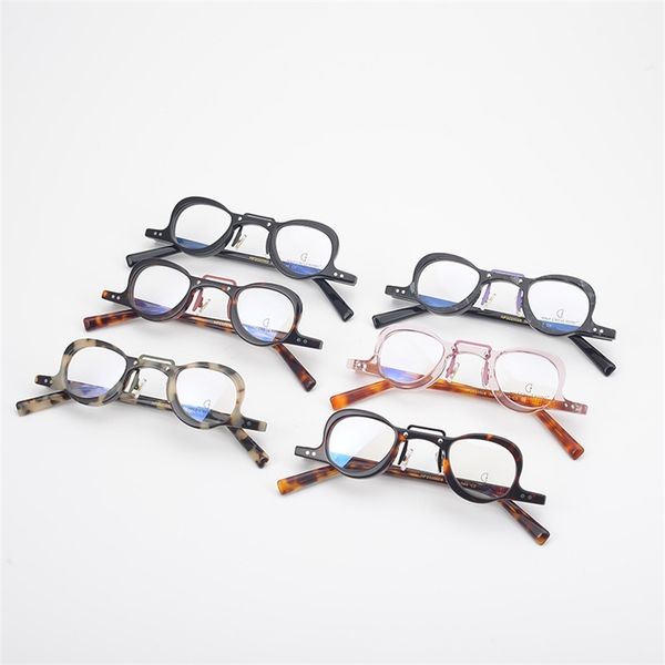 70% factory outlet sales metal eyeglass frame small frame blue light proof mirror frame modified plate ultra light 38-29-145 manual, White;black
70% factory outlet sales metal eyeglass frame small frame blue light proof mirror frame modified plate ultra light 38-29-145 manual, White;black