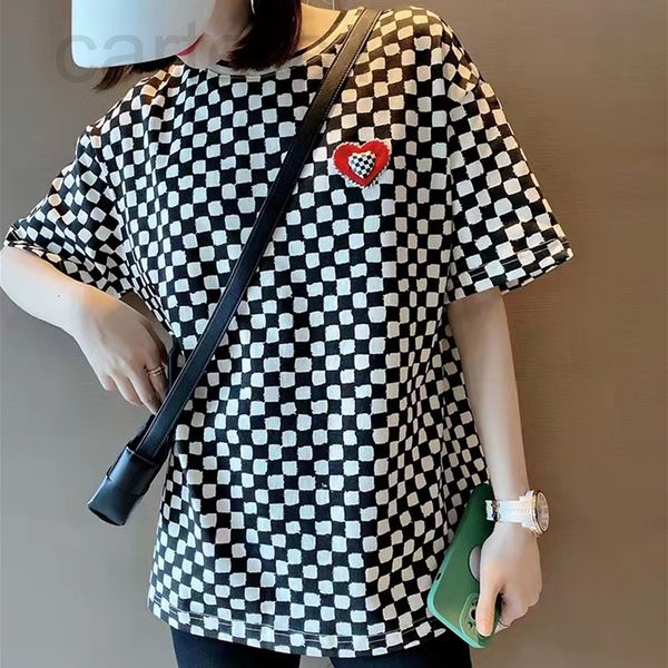 women's t-shirt designer fashionable as you modern chessboard lattice three-dimensional love decoration round neck loose knit t-shirt w, White
women's t-shirt designer fashionable as you modern chessboard lattice three-dimensional love decoration round neck loose knit t-shirt w, White