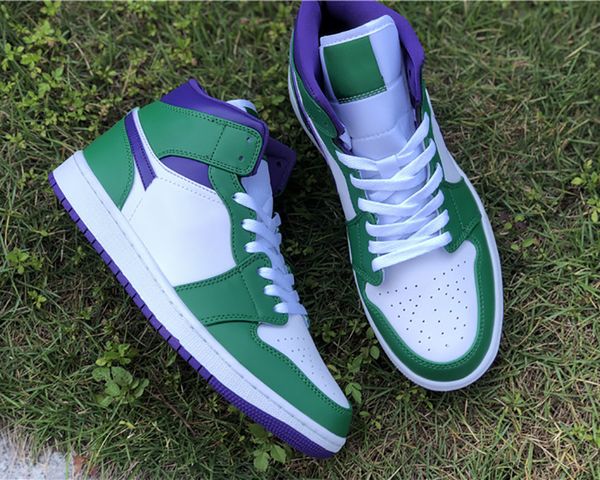 shoes series non-slip wear resistant men's classic design woman mid white green sneaker casual shoe, White;red
shoes series non-slip wear resistant men's classic design woman mid white green sneaker casual shoe, White;red