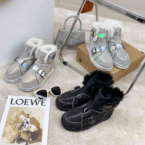 boots full water diamond snow boots sheep fur integrated short motorcycle plush thickened cotton shoes women's, Black
boots full water diamond snow boots sheep fur integrated short motorcycle plush thickened cotton shoes women's, Black