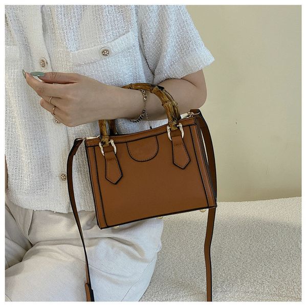 women bags fashion vintage designer messenger pu leather handbag casual shoulder handle totes
women bags fashion vintage designer messenger pu leather handbag casual shoulder handle totes