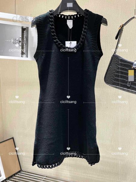casual dresses designer 2022 spring and summer new stunning timeless classic sleeveless wool knitted small black dress hwsg, Black;gray
casual dresses designer 2022 spring and summer new stunning timeless classic sleeveless wool knitted small black dress hwsg, Black;gray
