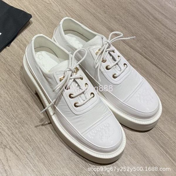 dress shoes autumn and winter b style single shoe thick soled loafers daily low solid color round head white hand flat heel, Black
dress shoes autumn and winter b style single shoe thick soled loafers daily low solid color round head white hand flat heel, Black