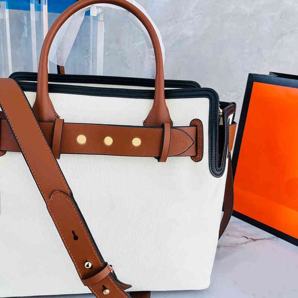 designer tote women shoulder bags check canvas handbag high capacity messenger crossbody lady shopping purse 220525
designer tote women shoulder bags check canvas handbag high capacity messenger crossbody lady shopping purse 220525