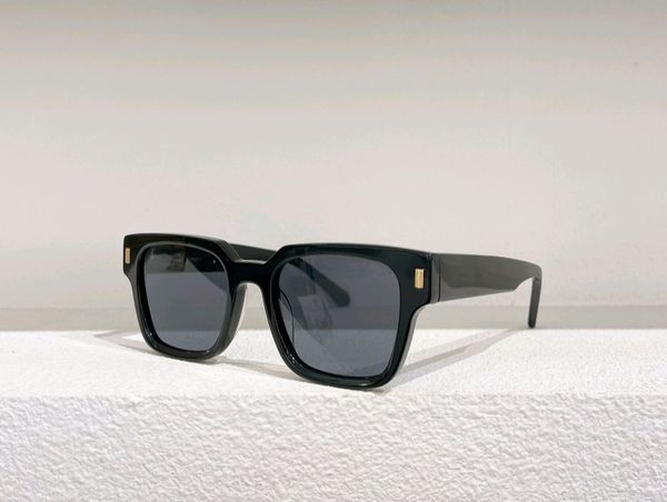 black dark grey sunglasses square accessorie men eyewear uv protection lens shades with box, White;black
black dark grey sunglasses square accessorie men eyewear uv protection lens shades with box, White;black