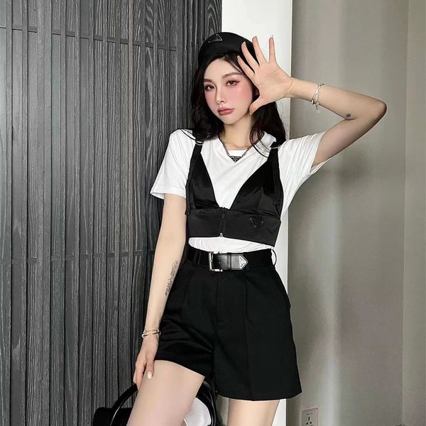 71% off 2022 summer new trendy men's and women's clothing family 2022 shorts triangle design belt high waist thin versatile simple, White;black
71% off 2022 summer new trendy men's and women's clothing family 2022 shorts triangle design belt high waist thin versatile simple, White;black