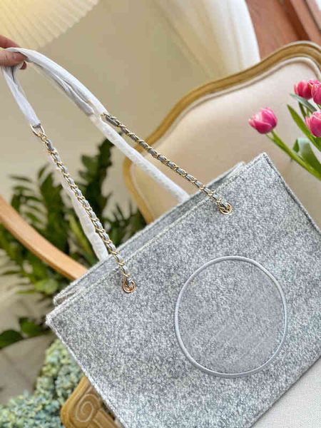 designer luxury women bags torys handbag tb fashion bucket bag inclined shoulder versatile multicolour purses burchs totes large capacity sa 
designer luxury women bags torys handbag tb fashion bucket bag inclined shoulder versatile multicolour purses burchs totes large capacity sa