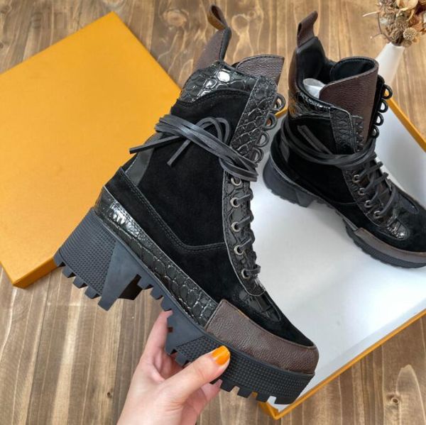 designer boots martin desert leather boot flamingos love designs medal 100% real leathers coarse winter designers shoes trend, Black
designer boots martin desert leather boot flamingos love designs medal 100% real leathers coarse winter designers shoes trend, Black