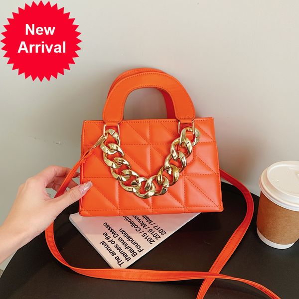 tide brand wholesale version thick chain embroidered thread portable women's bag 2022 new color contrast style single fashion trend sho
tide brand wholesale version thick chain embroidered thread portable women's bag 2022 new color contrast style single fashion trend sho
