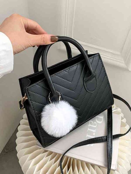 bag brand designer fashion dinner luxury shoulder handbag chevron embossed pom-pom decor square superior quality genuine shopping wallet
bag brand designer fashion dinner luxury shoulder handbag chevron embossed pom-pom decor square superior quality genuine shopping wallet