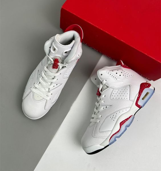 2022 elling famous brand basketball shoes men's women's classic luxury non-slip high sneakers designer sport shoe couple student b
2022 elling famous brand basketball shoes men's women's classic luxury non-slip high sneakers designer sport shoe couple student b