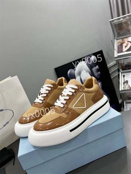 2022 men casual shoes dad sneaker paris fashion womens shoe platform sports trainers strawberry mouse wave mouth tiger print rx220425, Black
2022 men casual shoes dad sneaker paris fashion womens shoe platform sports trainers strawberry mouse wave mouth tiger print rx220425, Black
