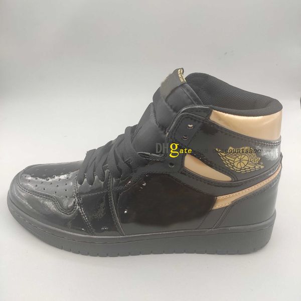 1 high og black metallic gold basketball shoes 1s mens womens shoe sneakers for size 36-46 555088 032 ljr
1 high og black metallic gold basketball shoes 1s mens womens shoe sneakers for size 36-46 555088 032 ljr