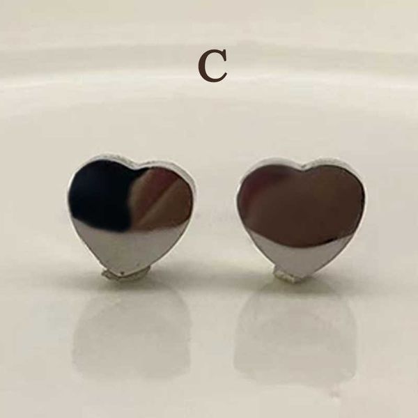 heart earring 10mm women gold stud couple red flannel bag stainless steel thick piercing body jewelry gifts woman accessories wholesale, Golden;silver
heart earring 10mm women gold stud couple red flannel bag stainless steel thick piercing body jewelry gifts woman accessories wholesale, Golden;silver