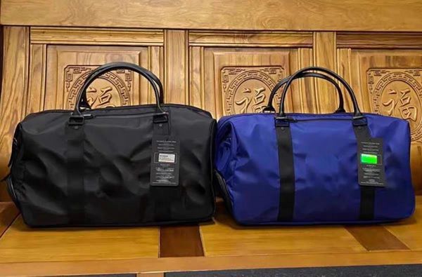 golf bags luggage for go out accessories shoe bag equipped with shoulder strap men's and women's custom cover ba putter iron toe s
golf bags luggage for go out accessories shoe bag equipped with shoulder strap men's and women's custom cover ba putter iron toe s