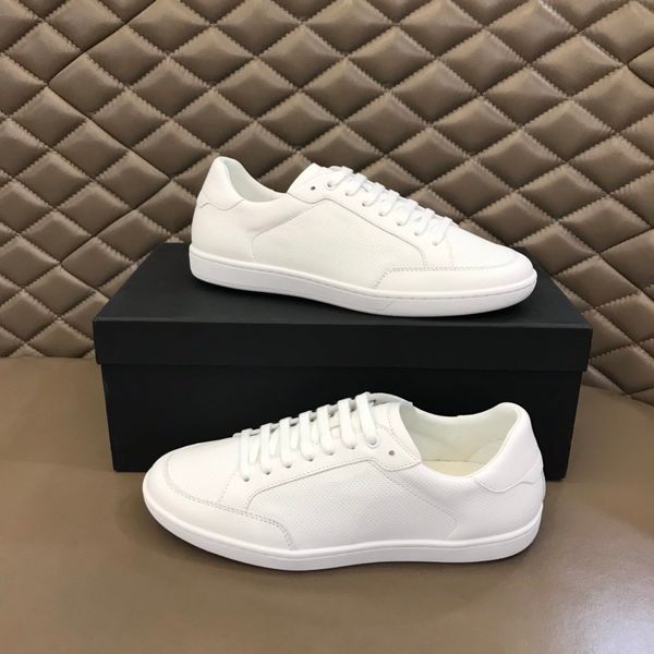 men shoes luxury designer brand casual sneaker head layer calfskin very good comfortable, Black
men shoes luxury designer brand casual sneaker head layer calfskin very good comfortable, Black