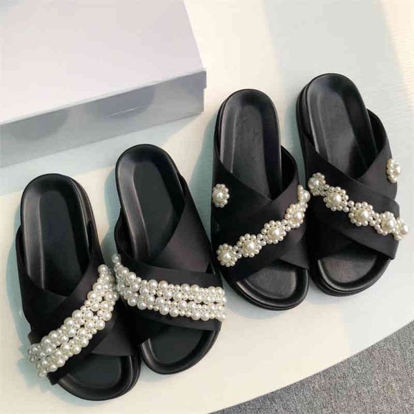 slippers spring and summer flat bottom pearl cross thick flower slippers leather women's sandals, Black
slippers spring and summer flat bottom pearl cross thick flower slippers leather women's sandals, Black