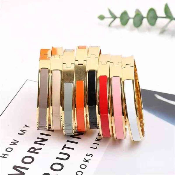 design enamel letter bangle bracelet colorful fashion women's bracelet men's ladies love heart jewelry 8 colors availabl2640, Black
design enamel letter bangle bracelet colorful fashion women's bracelet men's ladies love heart jewelry 8 colors availabl2640, Black