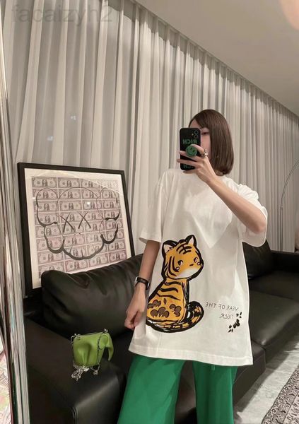 women's t-shirt designer chaopai 22 early spring new fashion trend niche leisure loose comfortable versatile year of the tiger printed, White
women's t-shirt designer chaopai 22 early spring new fashion trend niche leisure loose comfortable versatile year of the tiger printed, White