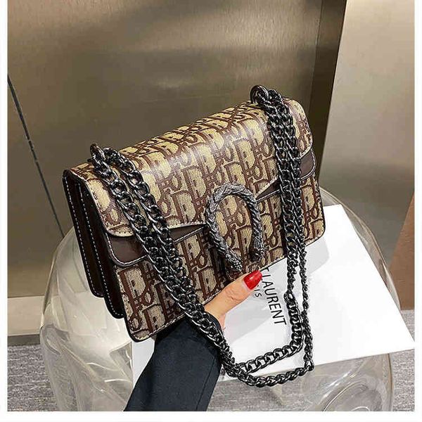 2022 new designer handbags single messenger hand chain letter popular style
2022 new designer handbags single messenger hand chain letter popular style