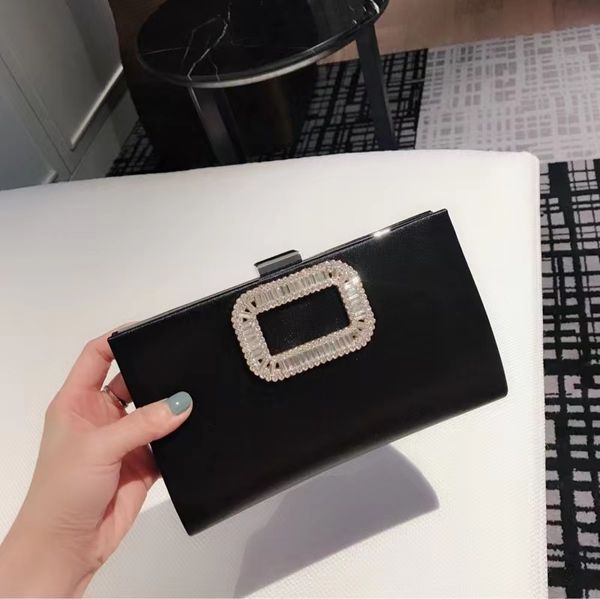 luxury evening bag fashion designer bags imported satin handbag chain slant shoulder bag
luxury evening bag fashion designer bags imported satin handbag chain slant shoulder bag