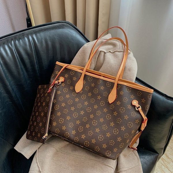 designer bags 2022 new fashion one shoulder messenger women's shopping large capacity
designer bags 2022 new fashion one shoulder messenger women's shopping large capacity