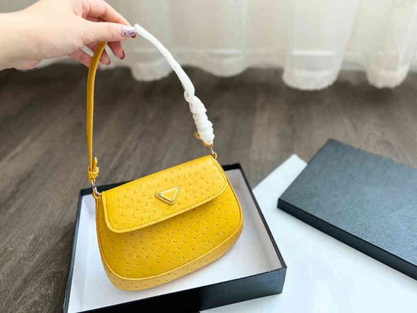 high end quality handbag luxury classic fashion shoulder bags designer ostrich leather bag women's handbags lightweight trend women
high end quality handbag luxury classic fashion shoulder bags designer ostrich leather bag women's handbags lightweight trend women