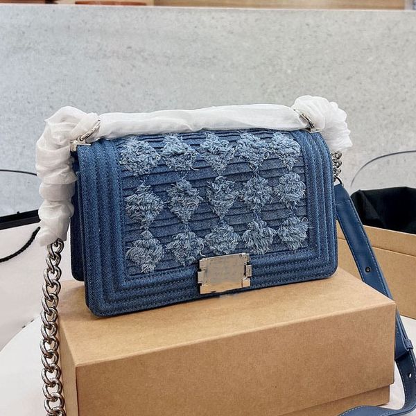 25cm womens french boy flap bags denim furry classic quilted silver hardware metal chain shoulder crossbody bag luxury designer ladies luxur
25cm womens french boy flap bags denim furry classic quilted silver hardware metal chain shoulder crossbody bag luxury designer ladies luxur