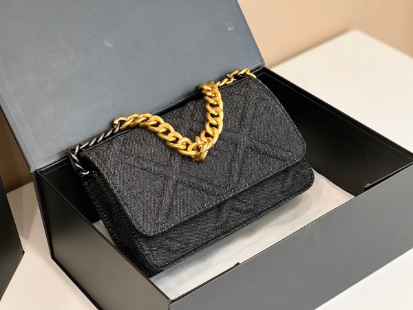women's shoulder bag luxury tote purse handbag message bags cluth brand classic genuine leather crossbody original box woc gold chain 1
women's shoulder bag luxury tote purse handbag message bags cluth brand classic genuine leather crossbody original box woc gold chain 1
