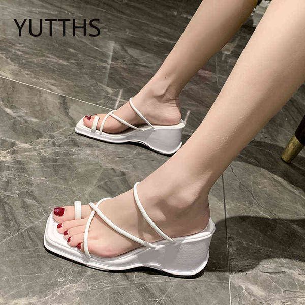 2022 summer new square toe open toe wedges platform slippers women elegant medium heel women's shoes flat casual ladies slippers, Black
2022 summer new square toe open toe wedges platform slippers women elegant medium heel women's shoes flat casual ladies slippers, Black