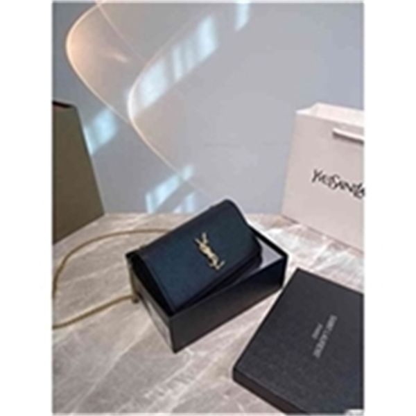 designer bag#10729 classic explosion style chain bagvery elegant t light luxury luxury women's bags
designer bag#10729 classic explosion style chain bagvery elegant t light luxury luxury women's bags